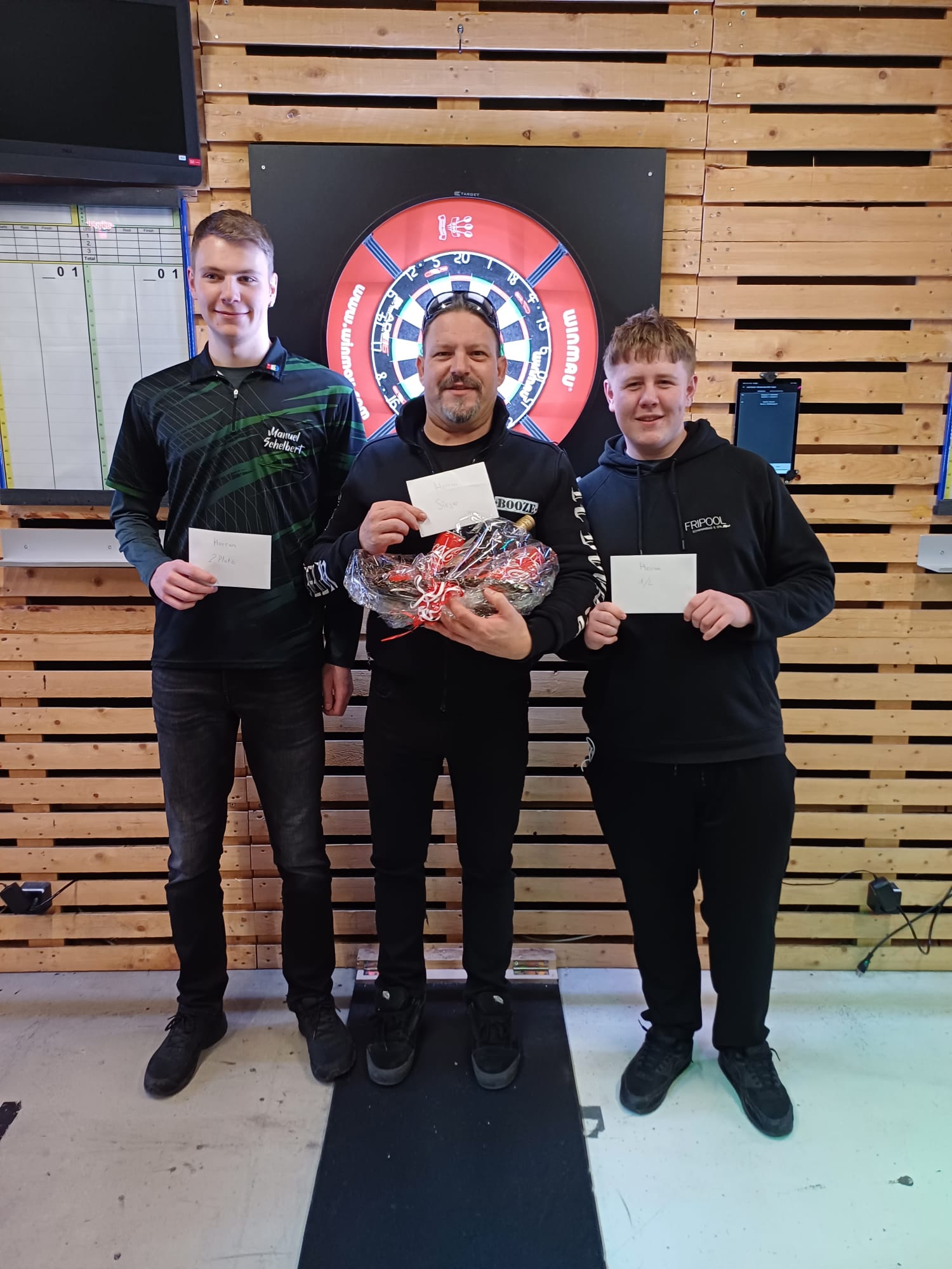 Christmas Open 2023 - Top3 Hommes: Manuel Schelbert, Michel Schmid (vainqueur) et Samuel Nesta Schmutz